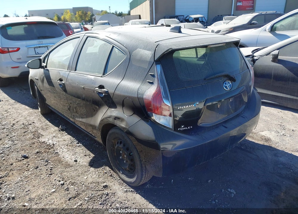 2016 TOYOTA PRIUS C TWO VIN: JTDKDTB31G1126166