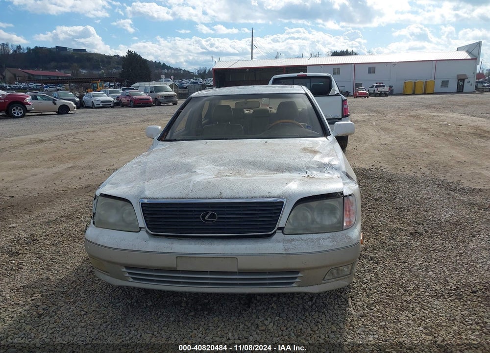 2000 LEXUS LS 400 VIN: JT8BH28F0Y0180063