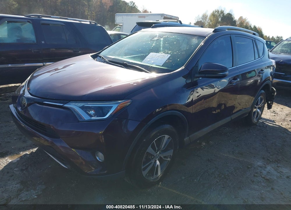 2017 TOYOTA RAV4 XLE VIN: 2T3WFREVXHW333816