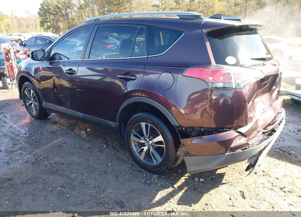 2017 TOYOTA RAV4 XLE VIN: 2T3WFREVXHW333816