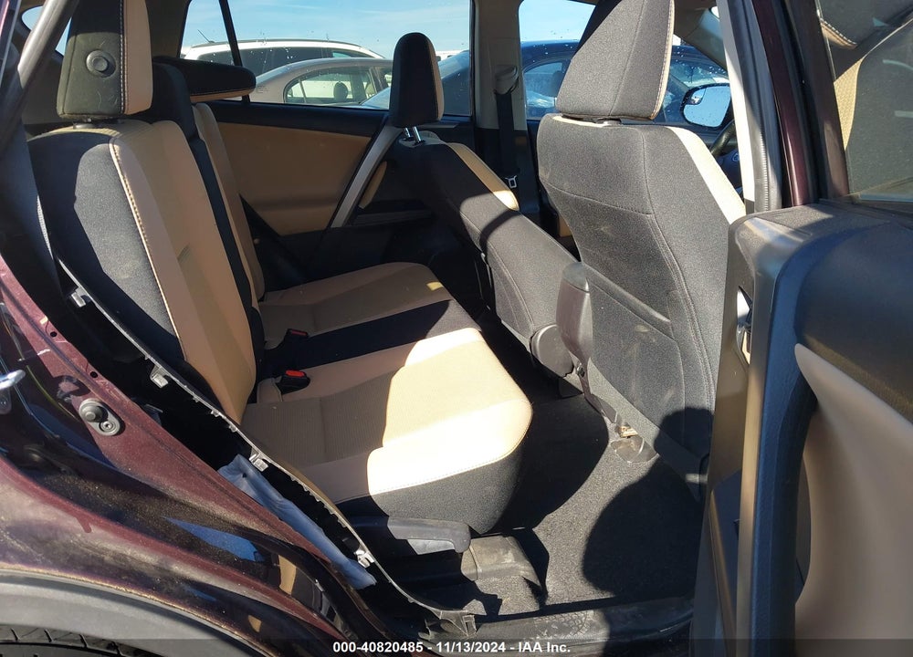 2017 TOYOTA RAV4 XLE VIN: 2T3WFREVXHW333816
