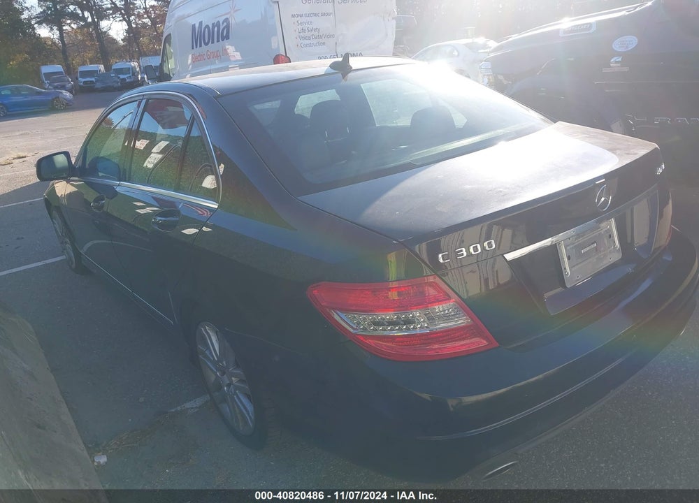 2008 MERCEDES-BENZ C 300 VIN: WDDGF81X08F069759