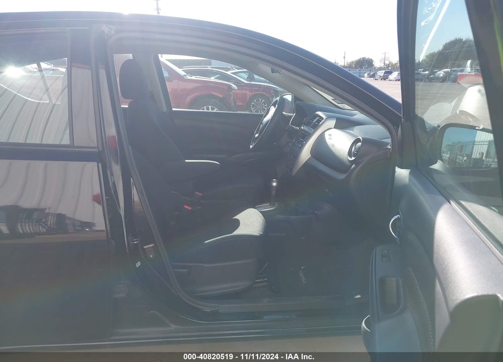 2017 NISSAN VERSA 1.6 SV VIN: 3N1CN7AP2HL843122