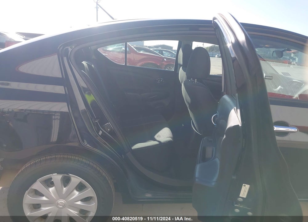 2017 NISSAN VERSA 1.6 SV VIN: 3N1CN7AP2HL843122