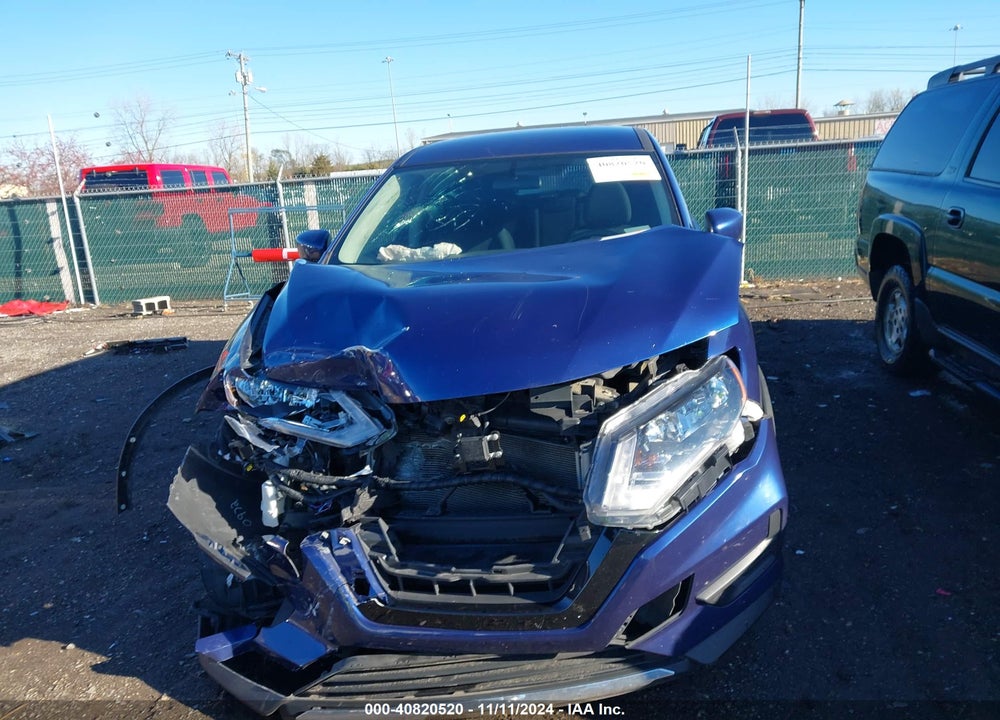 2018 NISSAN ROGUE S VIN: 5N1AT2MT9JC715334