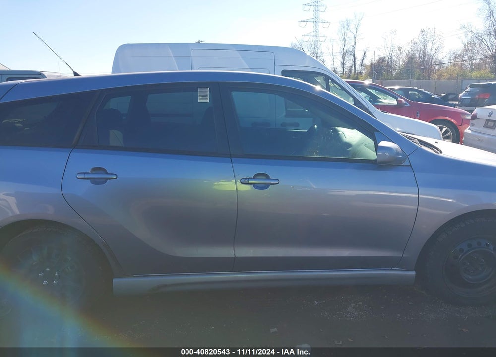 2005 TOYOTA MATRIX/XR VIN: 2T1KR32E95C370658