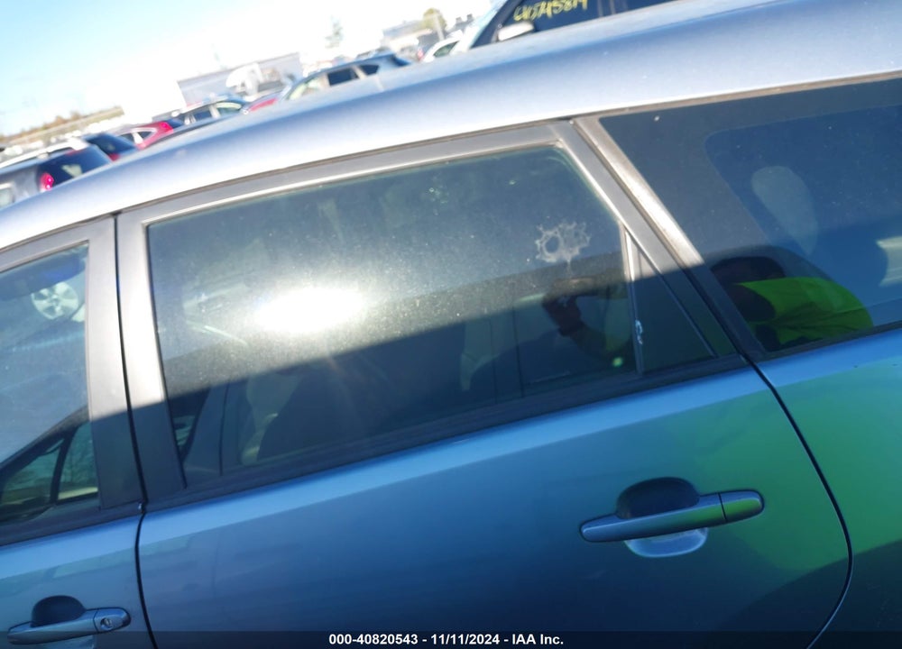 2005 TOYOTA MATRIX/XR VIN: 2T1KR32E95C370658