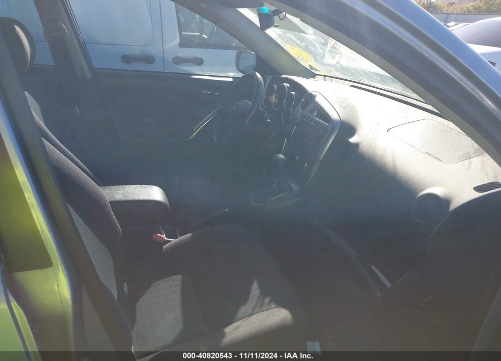 2005 TOYOTA MATRIX/XR VIN: 2T1KR32E95C370658