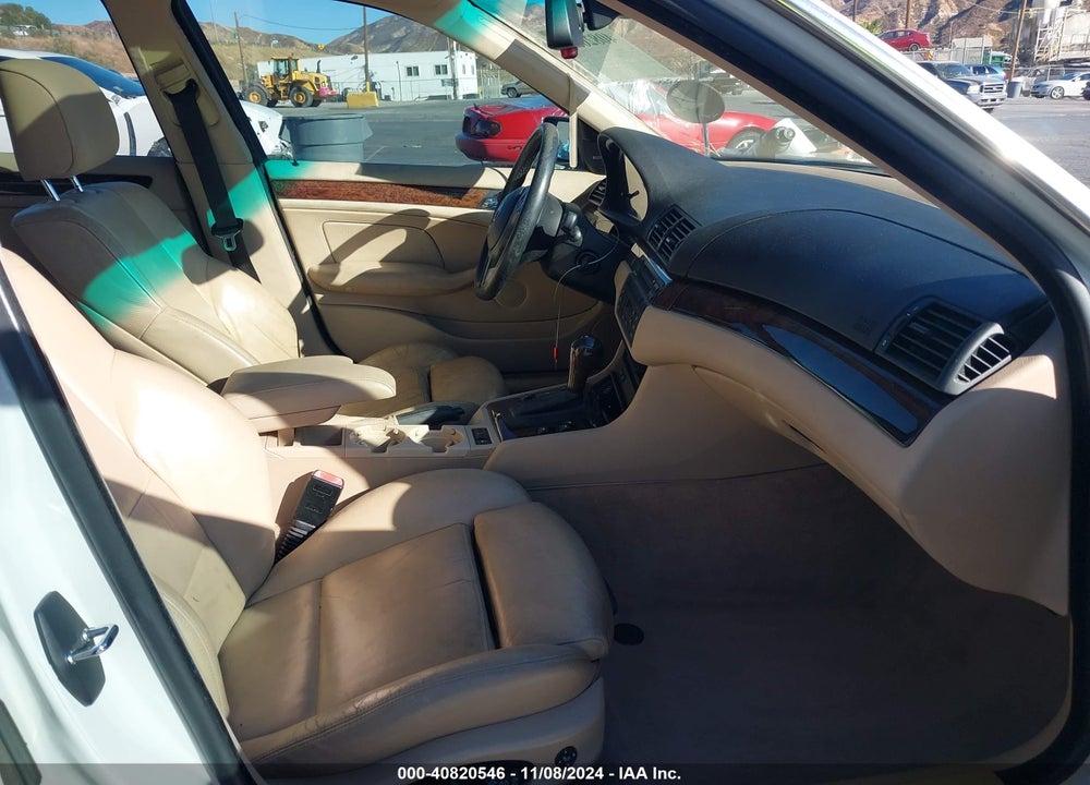 2004 BMW 330I VIN: WBAEV53494KM38087