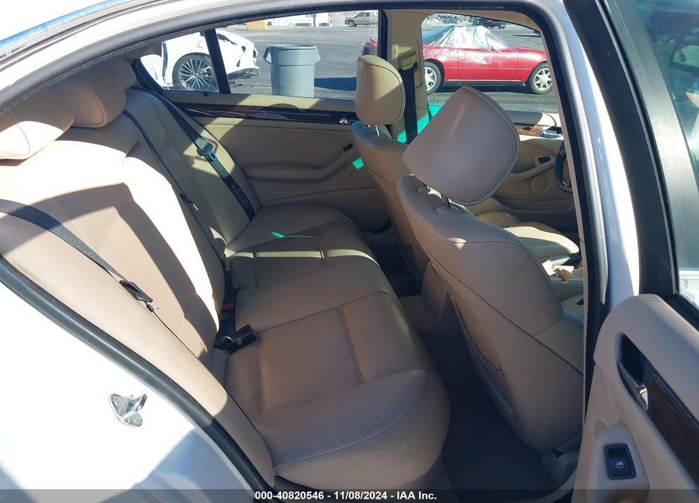 2004 BMW 330I VIN: WBAEV53494KM38087