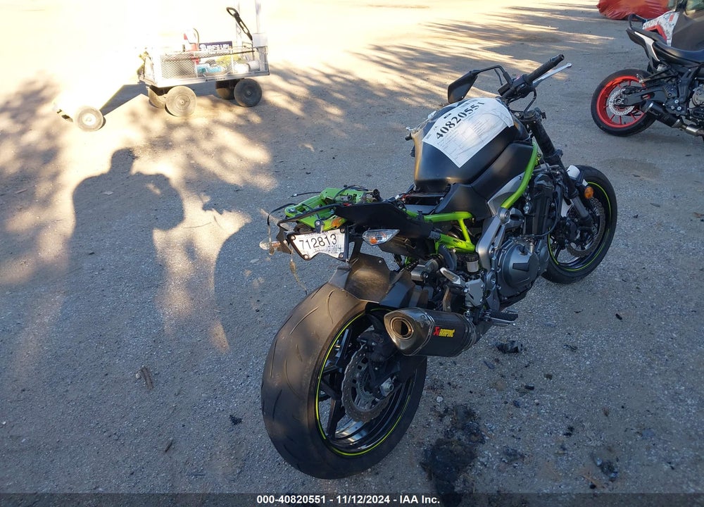 2019 KAWASAKI ZR900 VIN: JKAZR2A19KA003597