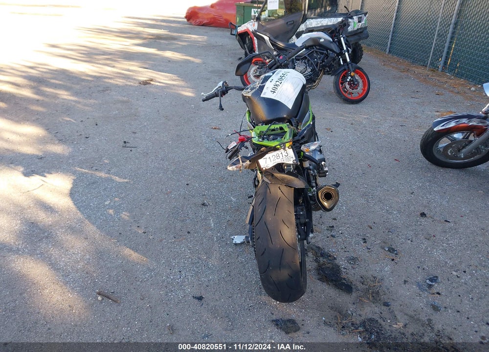 2019 KAWASAKI ZR900 VIN: JKAZR2A19KA003597