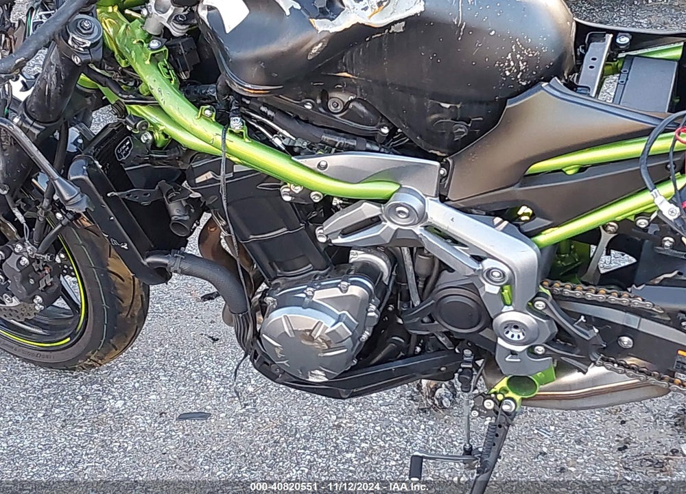2019 KAWASAKI ZR900 VIN: JKAZR2A19KA003597