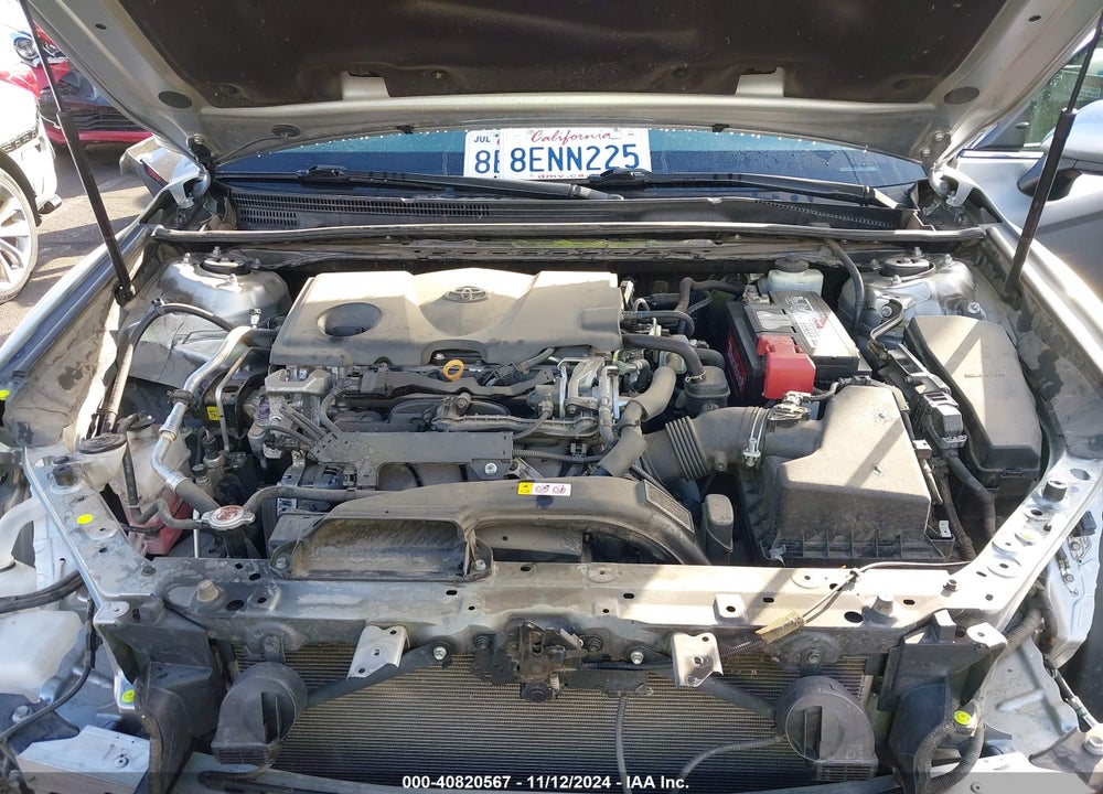 2018 TOYOTA CAMRY LE VIN: 4T1B11HK7JU633179