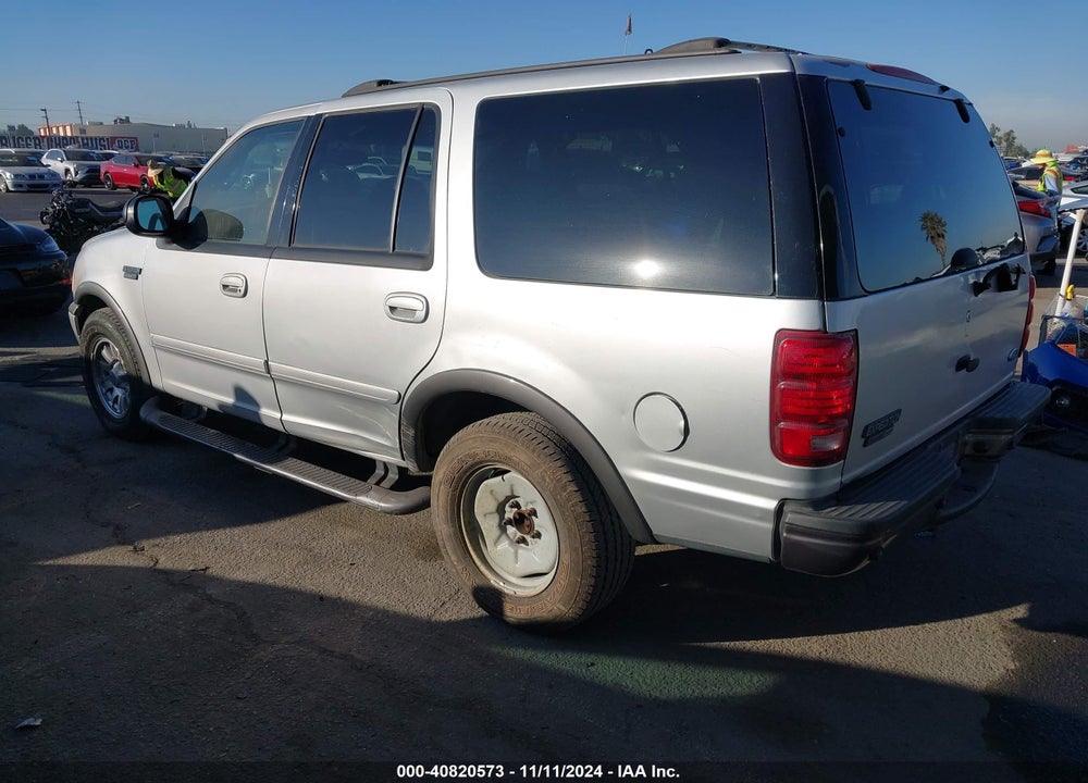 2001 FORD EXPEDITION XLT VIN: 1FMEU15L71LB28962