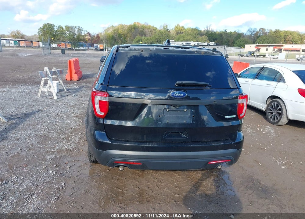 2016 FORD UTILITY POLICE INTERCEPTOR VIN: 1FM5K8AT2GGD32137