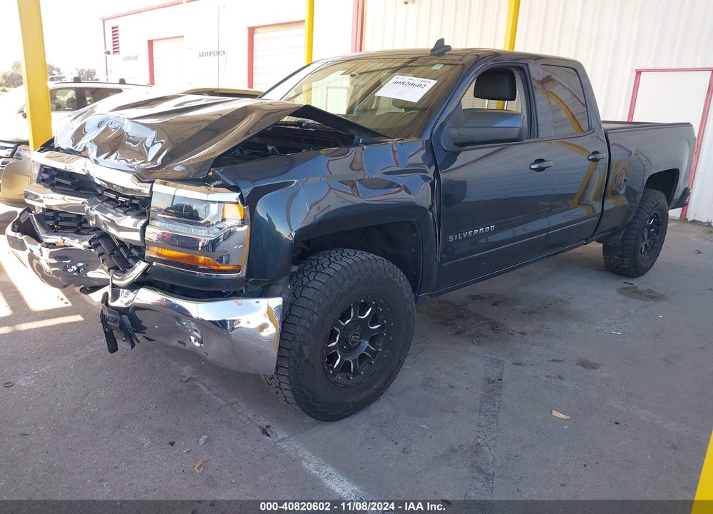 2018 CHEVROLET SILVERADO 1500 1LT VIN: 1GCRCREC2JZ290048