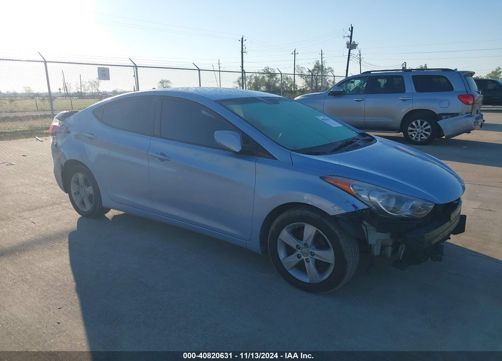 2013 HYUNDAI ELANTRA GLS VIN: KMHDH4AE3DU489807