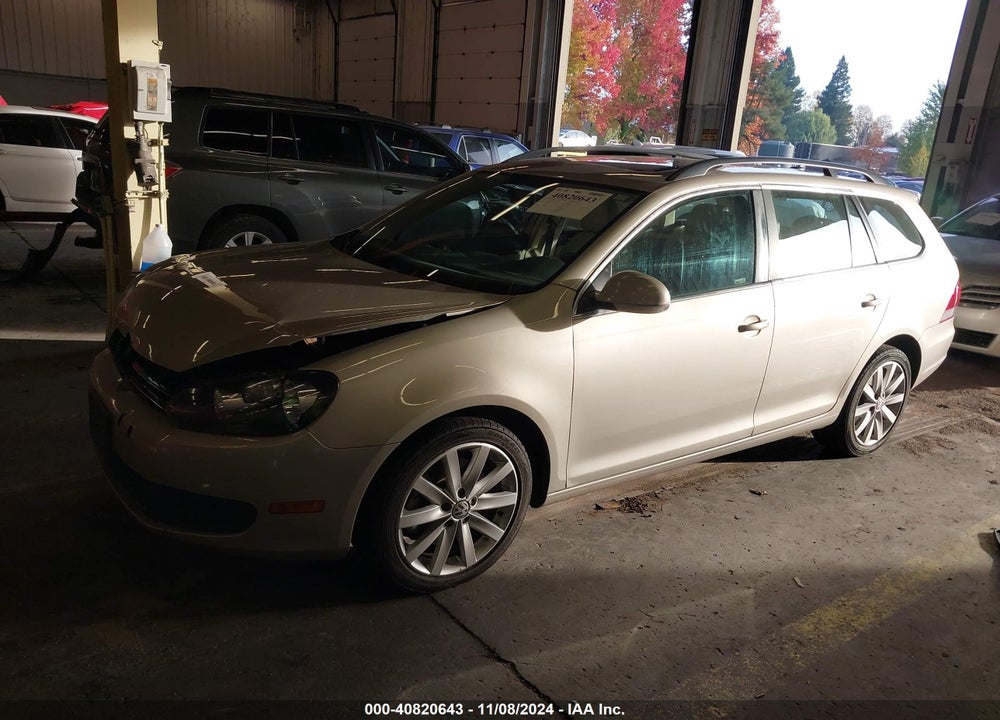 2013 VOLKSWAGEN JETTA SPORTWAGEN 2.0L TDI VIN: 3VWML7AJ0DM641304