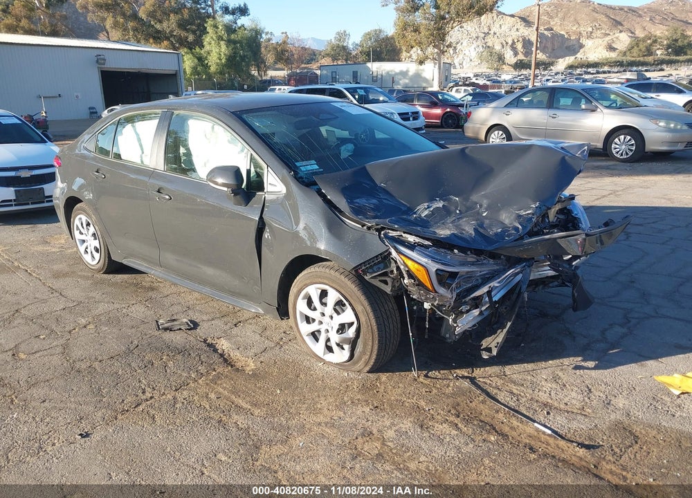 2024 TOYOTA COROLLA HYBRID LE VIN: JTDBCMFE0R3052301