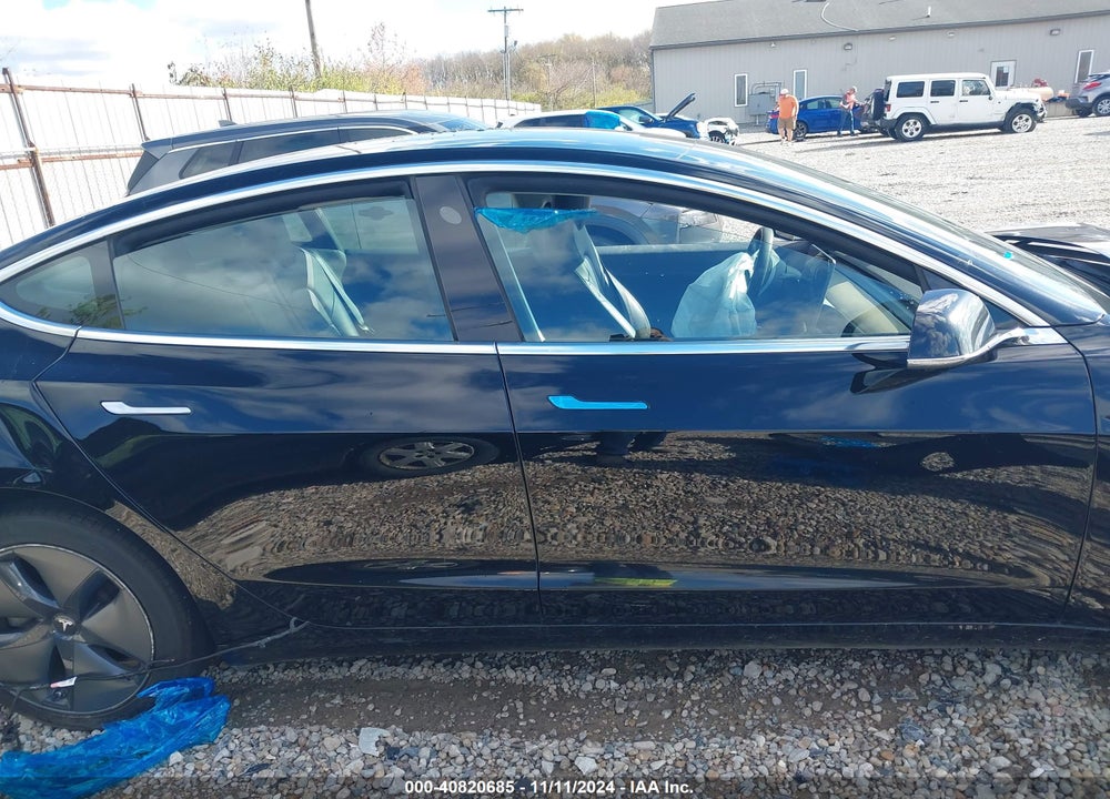 2020 TESLA MODEL 3 STANDARD RANGE PLUS REAR-WHEEL DRIVE/STANDARD RANGE REAR-WHEEL DRIVE VIN: 5YJ3E1EA5LF630057