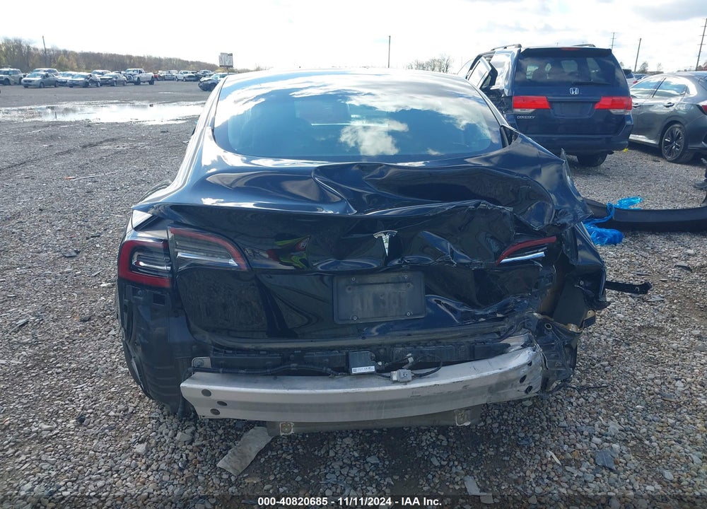 2020 TESLA MODEL 3 STANDARD RANGE PLUS REAR-WHEEL DRIVE/STANDARD RANGE REAR-WHEEL DRIVE VIN: 5YJ3E1EA5LF630057