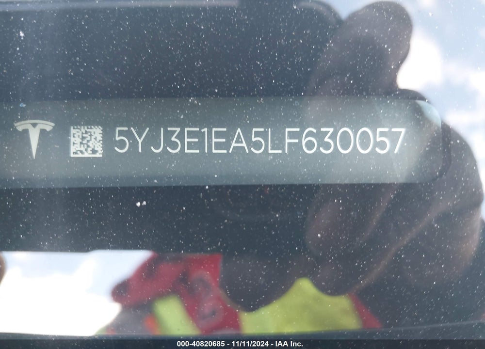 2020 TESLA MODEL 3 STANDARD RANGE PLUS REAR-WHEEL DRIVE/STANDARD RANGE REAR-WHEEL DRIVE VIN: 5YJ3E1EA5LF630057
