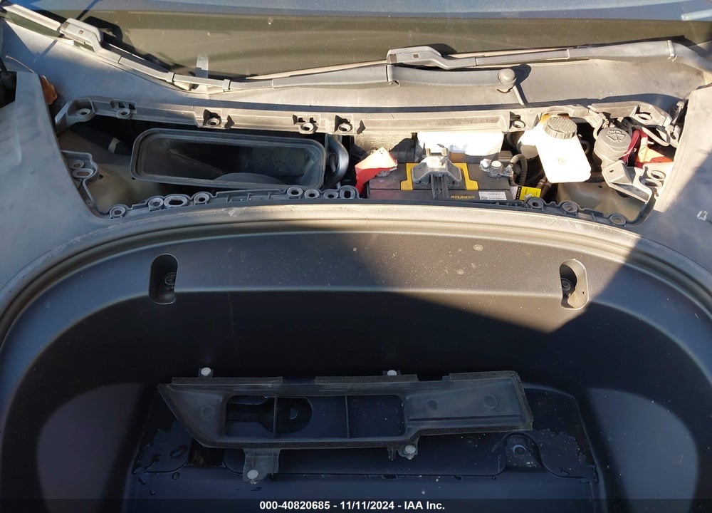 2020 TESLA MODEL 3 STANDARD RANGE PLUS REAR-WHEEL DRIVE/STANDARD RANGE REAR-WHEEL DRIVE VIN: 5YJ3E1EA5LF630057