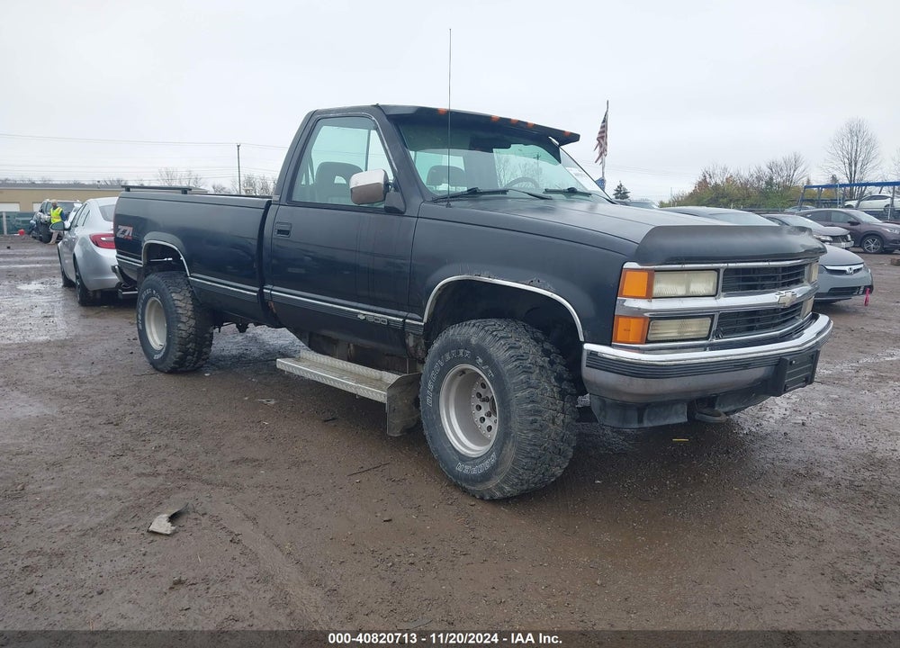 1994 CHEVROLET GMT-400 K1500 VIN: 1GCEK14K4RE149853