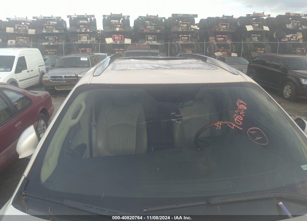 2008 BUICK ENCLAVE CXL VIN: 5GAER23708J266240