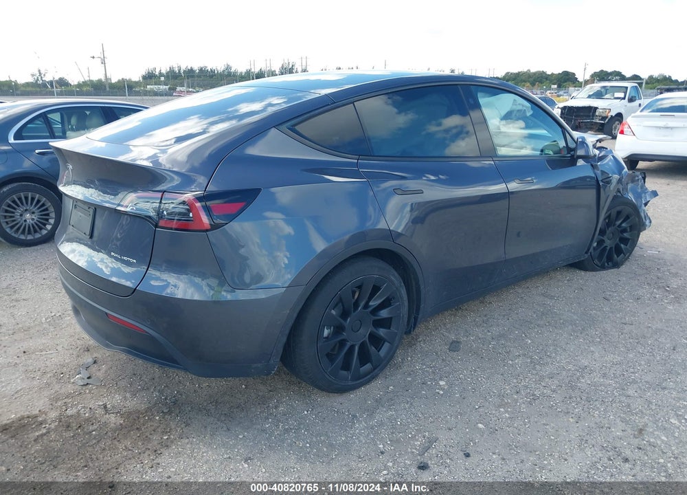 2022 TESLA MODEL Y LONG RANGE DUAL MOTOR ALL-WHEEL DRIVE VIN: 7SAYGDEE6NA003715