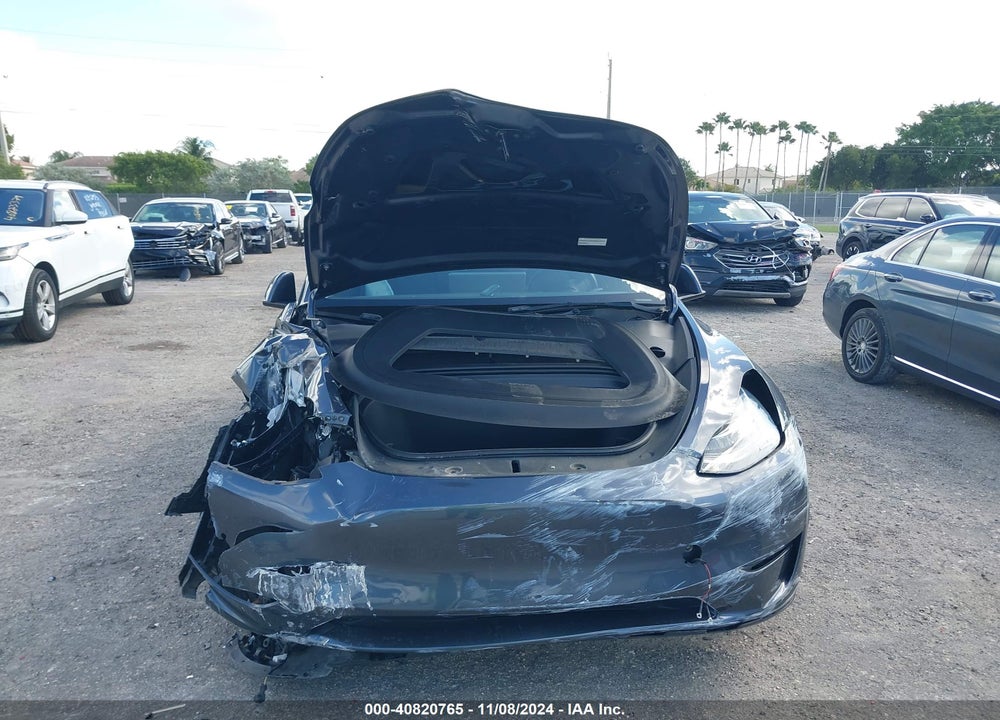 2022 TESLA MODEL Y LONG RANGE DUAL MOTOR ALL-WHEEL DRIVE VIN: 7SAYGDEE6NA003715