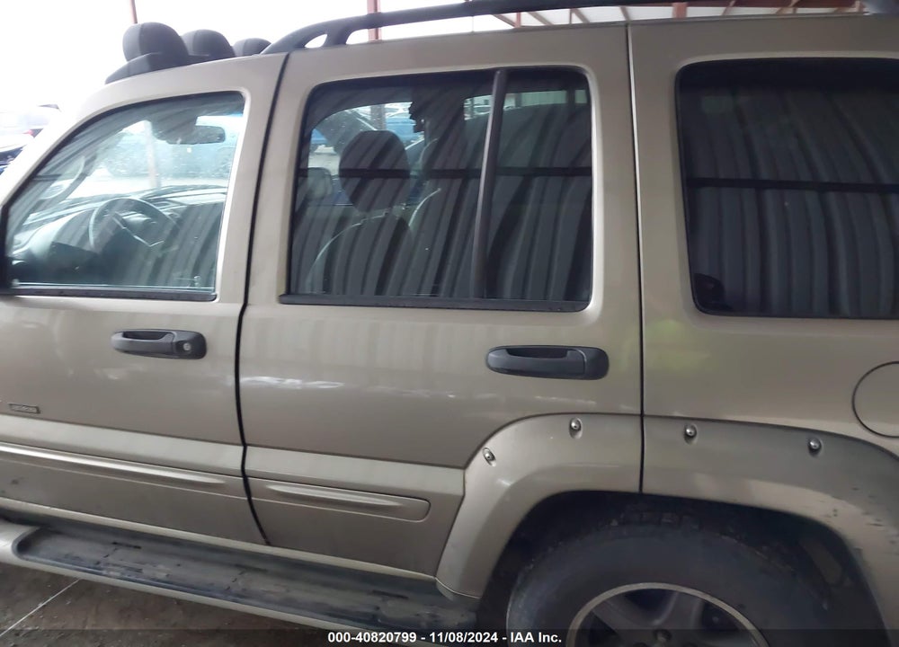 2003 JEEP LIBERTY RENEGADE VIN: 1J4GL38K03W569892