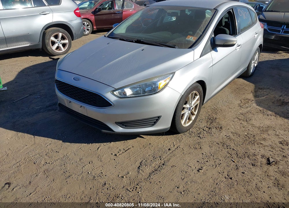 2015 FORD FOCUS SE VIN: 1FADP3K24FL308055