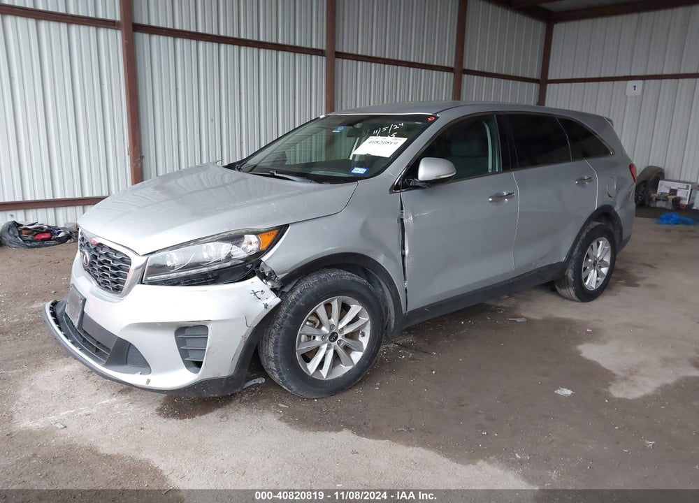 2019 KIA SORENTO 3.3L LX VIN: 5XYPG4A59KG490057