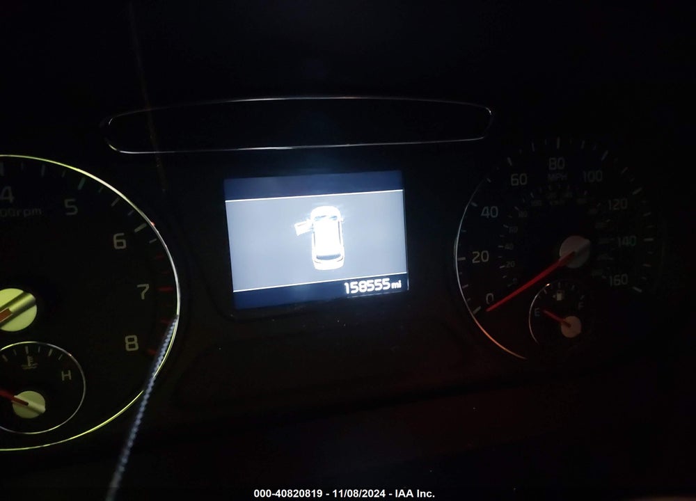 2019 KIA SORENTO 3.3L LX VIN: 5XYPG4A59KG490057