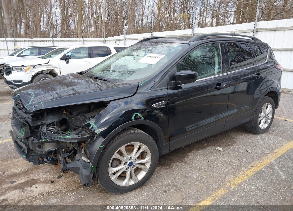 2018 FORD ESCAPE SE VIN: 1FMCU9GD5JUA05053