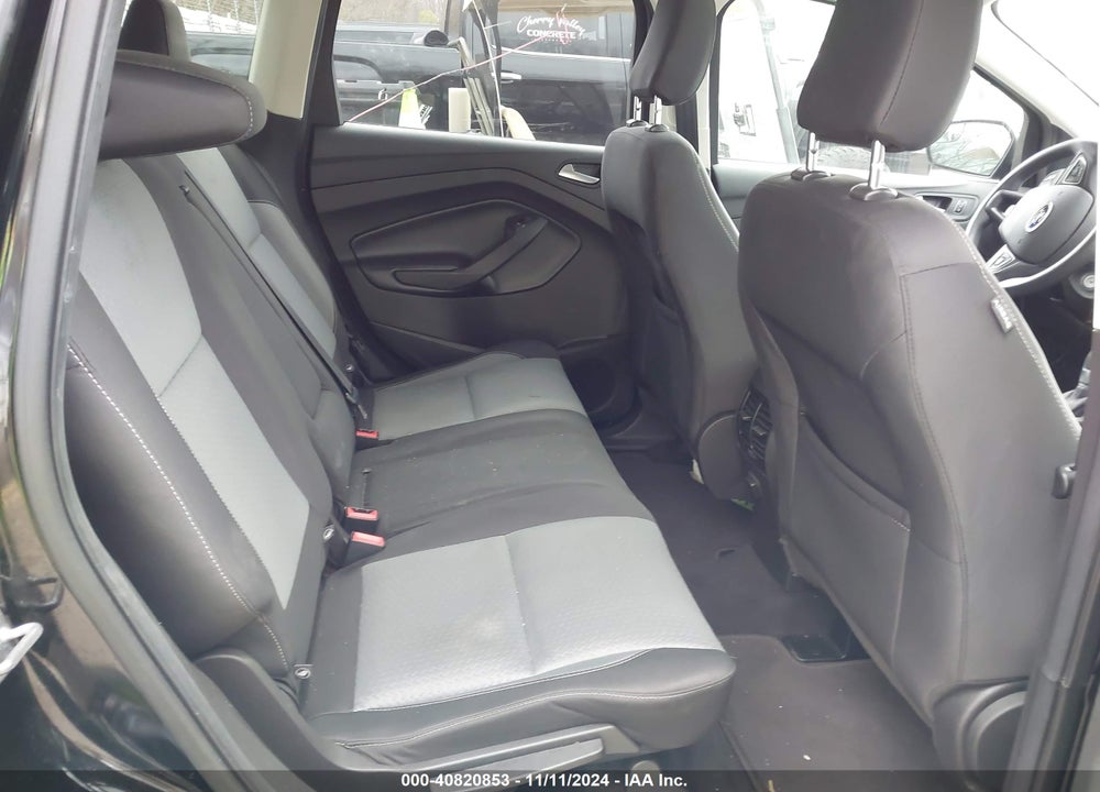 2018 FORD ESCAPE SE VIN: 1FMCU9GD5JUA05053
