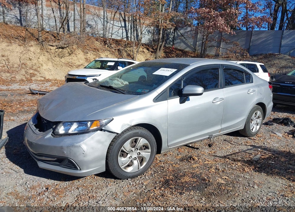 2015 HONDA CIVIC LX VIN: 2HGFB2F58FH562611