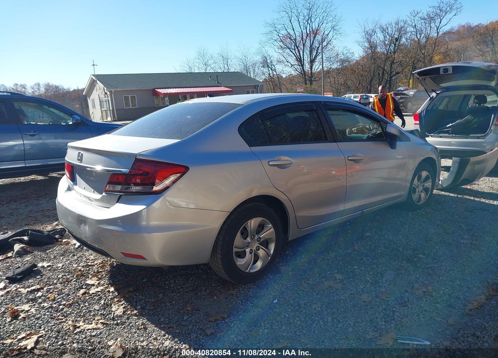 2015 HONDA CIVIC LX VIN: 2HGFB2F58FH562611