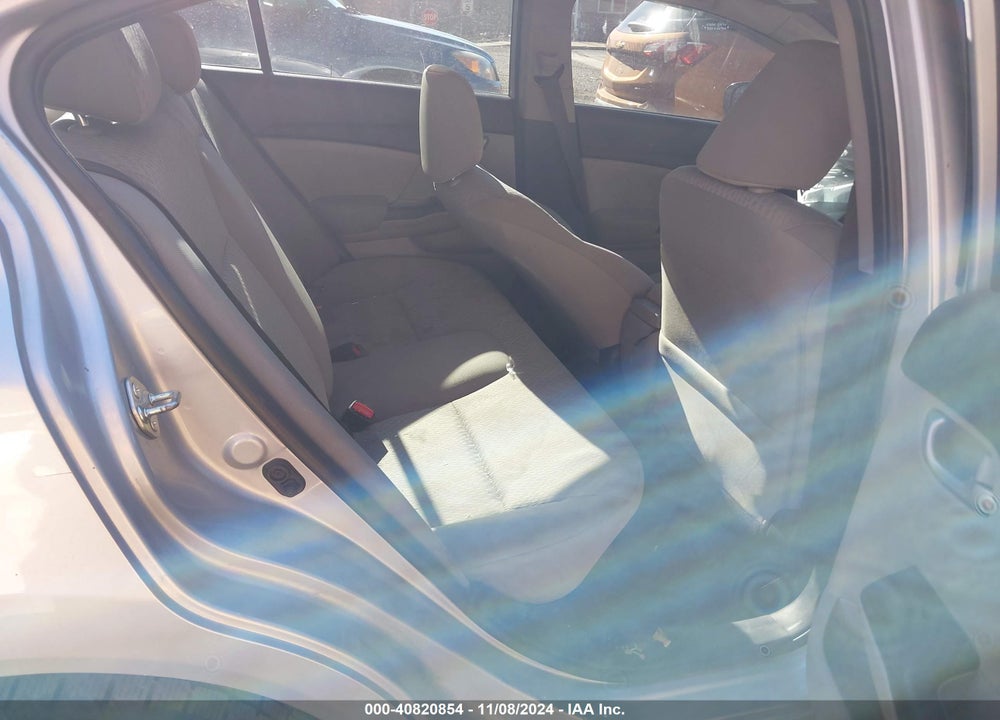 2015 HONDA CIVIC LX VIN: 2HGFB2F58FH562611