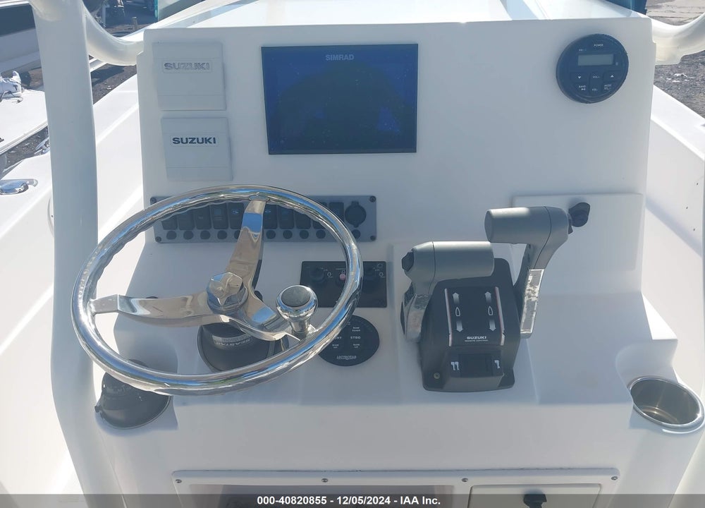 2019 SEA BORN BOAT VIN: SVTL4066F819