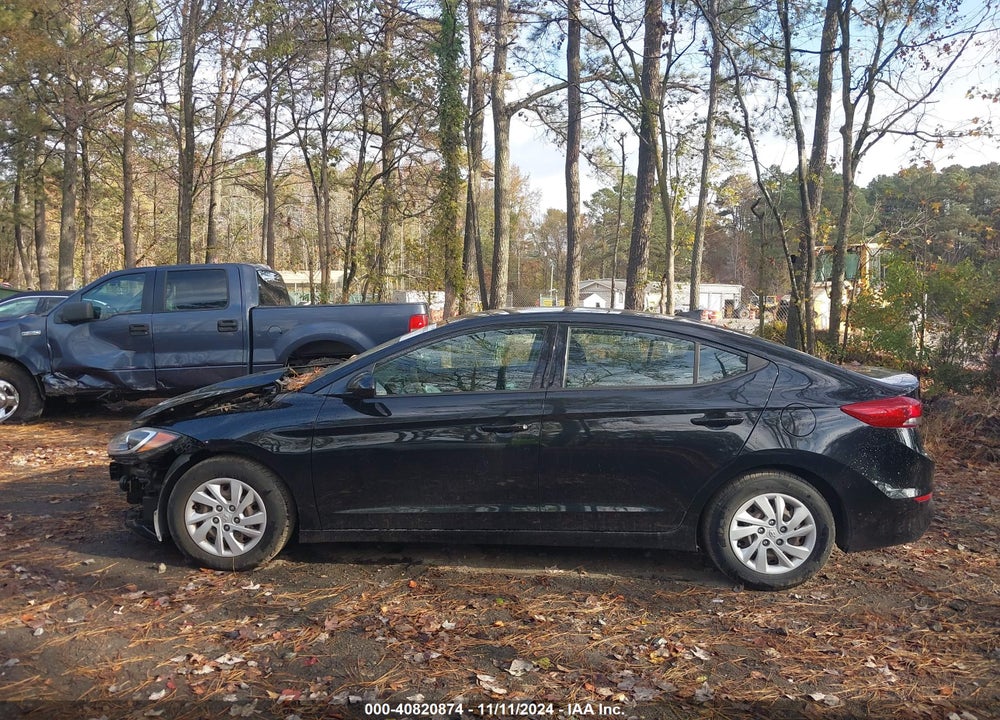 2018 HYUNDAI ELANTRA SE VIN: 5NPD74LF6JH389347