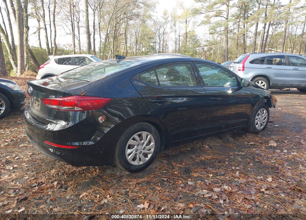 2018 HYUNDAI ELANTRA SE VIN: 5NPD74LF6JH389347