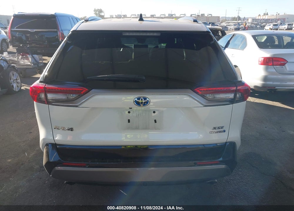 2021 TOYOTA RAV4 HYBRID XSE VIN: 4T3E6RFV1MU043355