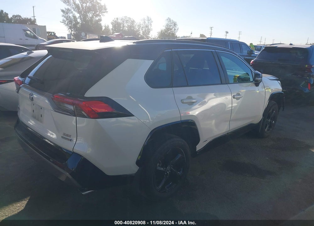 2021 TOYOTA RAV4 HYBRID XSE VIN: 4T3E6RFV1MU043355