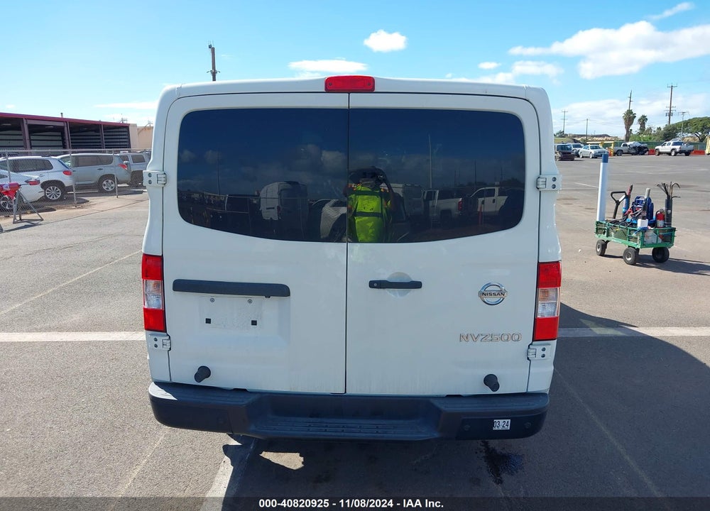 2021 NISSAN NV CARGO NV2500 HD SV STANDARD ROOF V6 VIN: 1N6BF0KY3MN804647