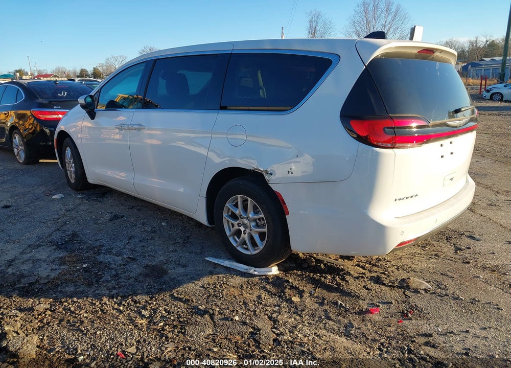 2023 CHRYSLER PACIFICA TOURING L VIN: 2C4RC1BG5PR540426
