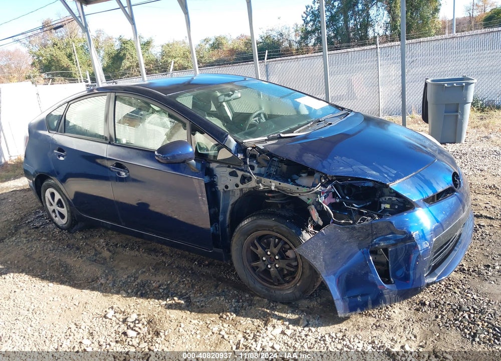 2013 TOYOTA PRIUS THREE VIN: JTDKN3DU2D1694330