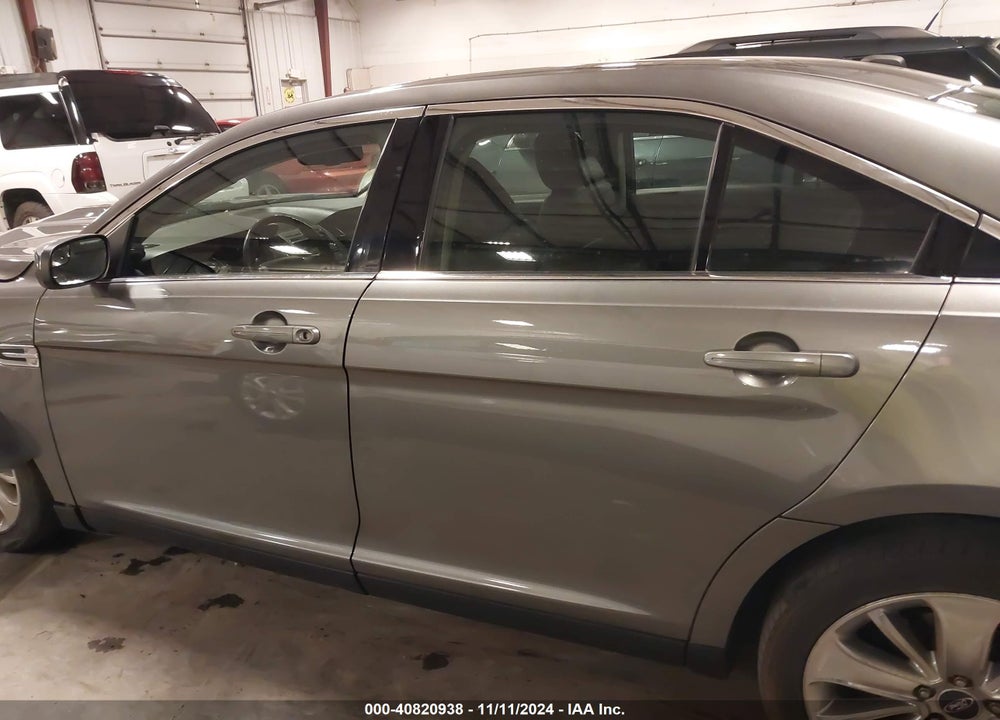 2011 FORD TAURUS LIMITED VIN: 1FAHP2FW6BG144965